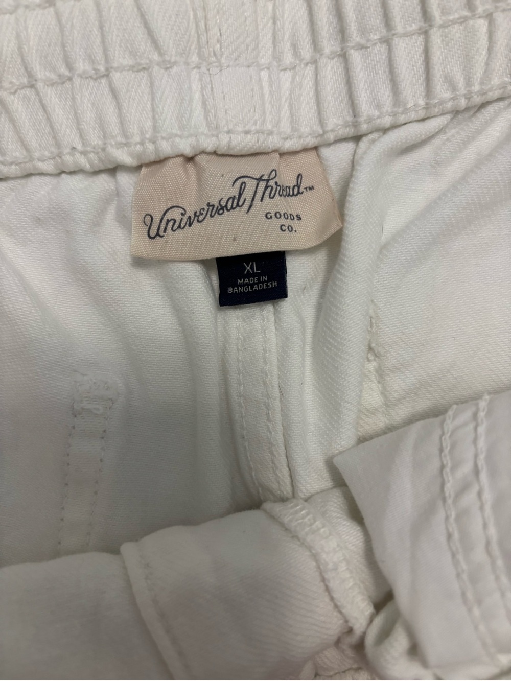 Universal Thread White Drawstring Jean-Style Shorts - Picture 3 of 3